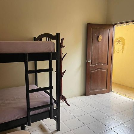 Chaqana Hostel 살리나스 외부 사진