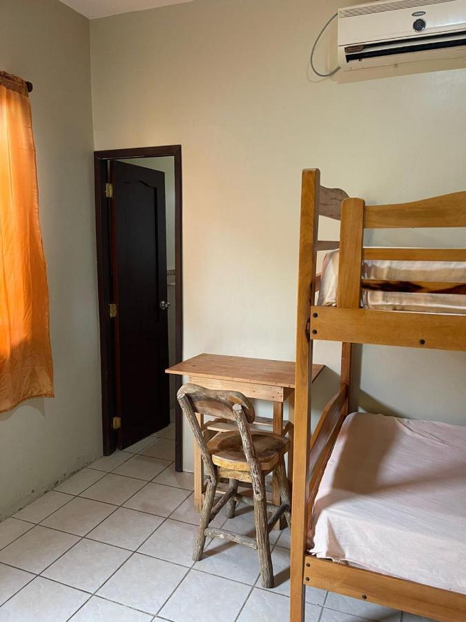 Chaqana Hostel 살리나스 외부 사진
